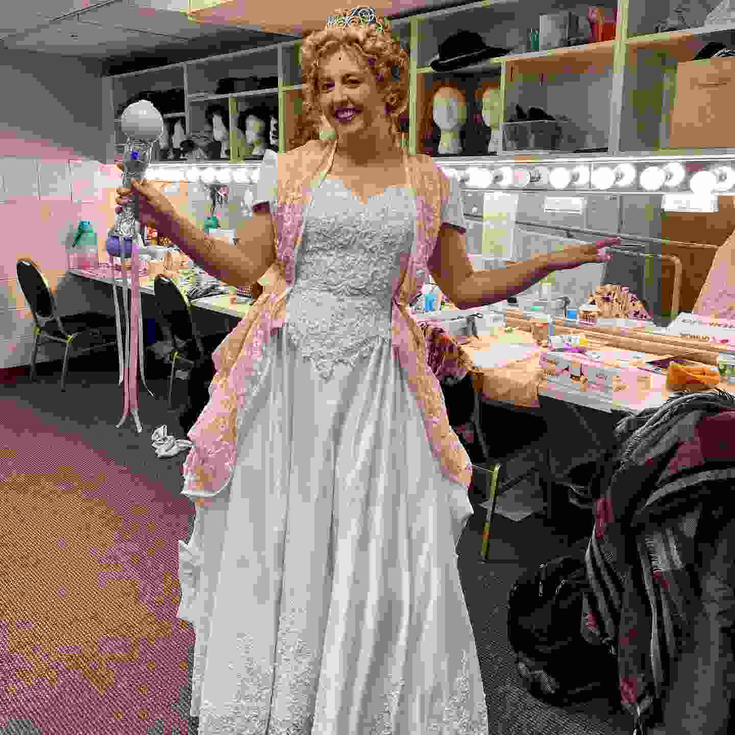 Glinda the Good Witch in "The Wizard of Oz" (Marriott Theatre, 2022)